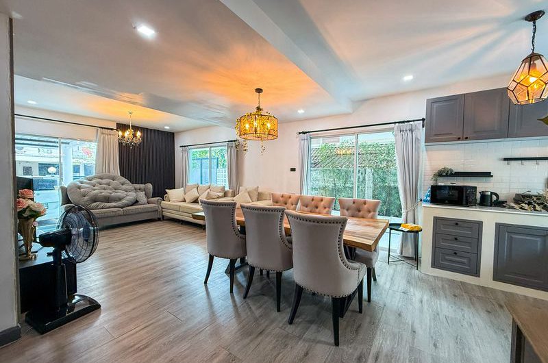 Twin house for sale in Chonburi, Baan Suan Bang Phra project, Sriracha. Fully furnished and move in Ready.