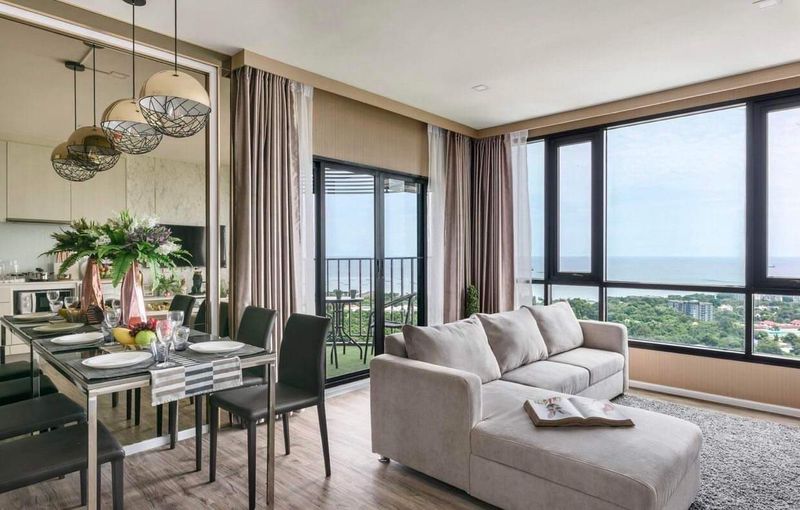 Luxury condo for sale in Sriracha. Beautiful unit with ocean view,move in Ready Knightsbridge The Ocean Sriracha.