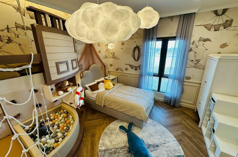 Luxury new detached houses in Chonburi, Kingweston Muangmai prayasajja project.