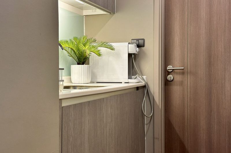 Luxury condo for sale, Marina Bayfront Sriracha. Stunning sea view, excellent location.