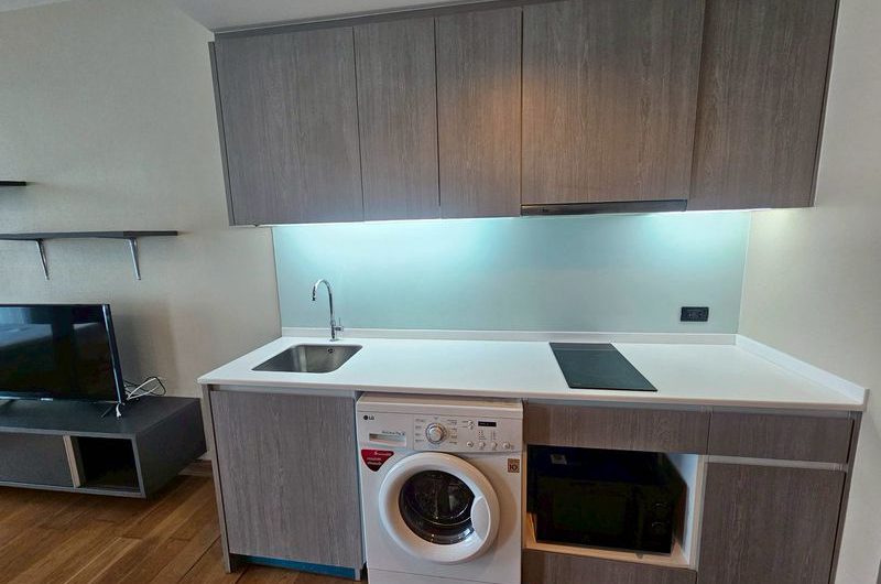 ขายคอนโดสุดหรู Marina Bayfront ศรีราชา วิวทะเลหลักล้าน ราคาพิเศษ