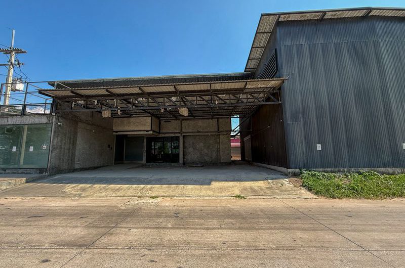 ขายโฮมออฟฟิศ โซนบึง ศรีราชา ชลบุรี ทำเลดี พร้อมใช้งานทันที