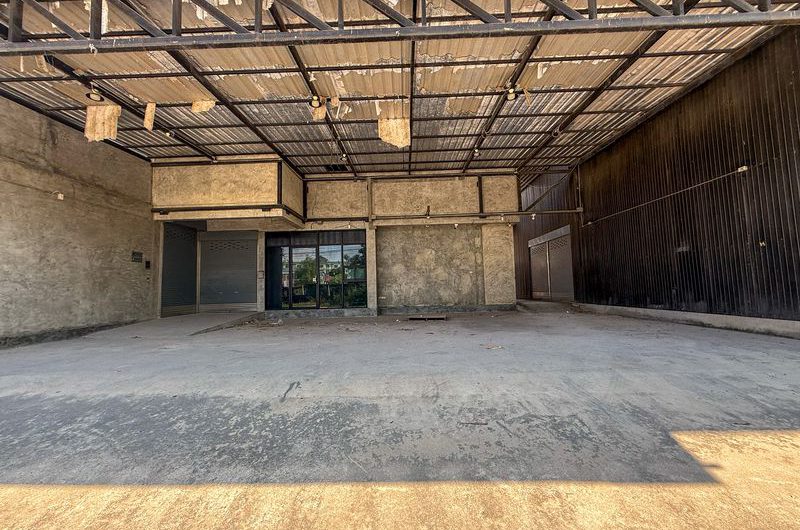 ขายโฮมออฟฟิศ โซนบึง ศรีราชา ชลบุรี ทำเลดี พร้อมใช้งานทันที