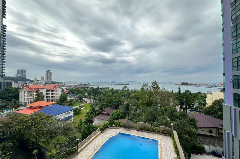 ขาย ให้เช่าคอนโด อีสเทิร์น ทาวเวอร์ ศรีราชา เหมาะลงทุน ปล่อยเช่าง่าย