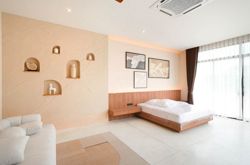 Luxurious minimalist-style pool villa in Sriracha, with private swimming pool, near G Condo.