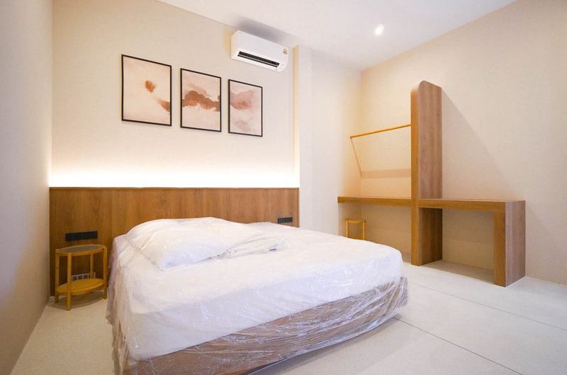 Luxurious minimalist-style pool villa in Sriracha, with private swimming pool, near G Condo.