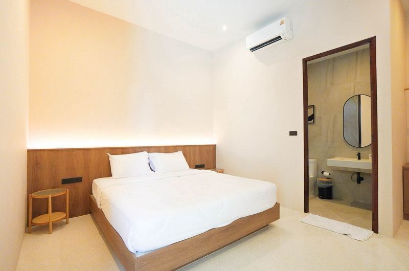 Luxurious minimalist-style pool villa in Sriracha, with private swimming pool, near G Condo.