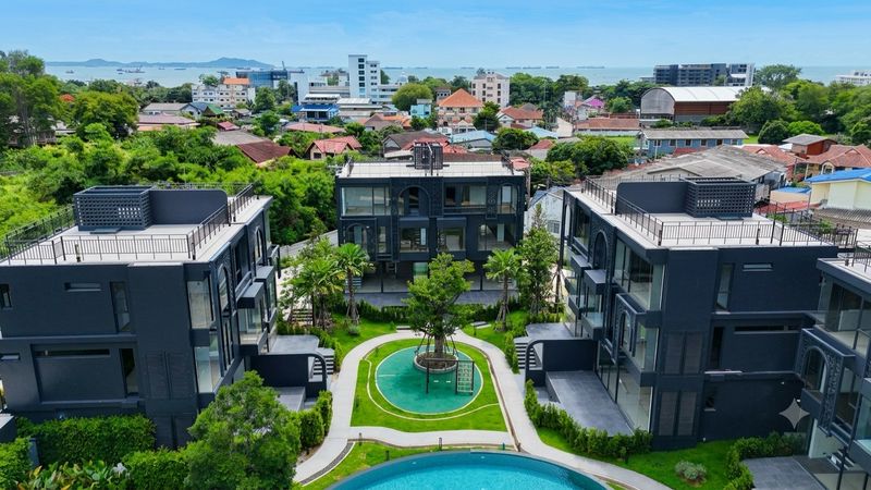 Luxury penthouse, Avaconic Penthouse Residence, beautiful room, fully furnished, move in Ready