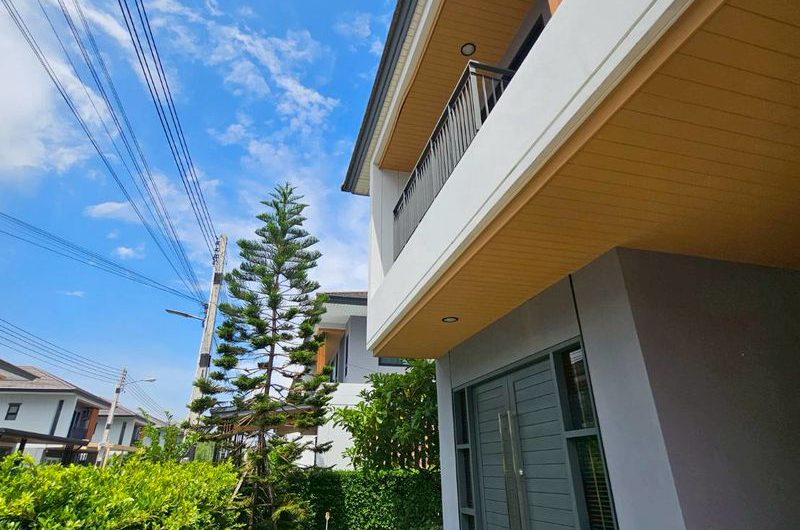 ขาย ให้เช่าบ้านสวยคุณภาพ โครงการ เดอ พอช แกรนด์ ศรีราชา พร้อมเข้าอยู่