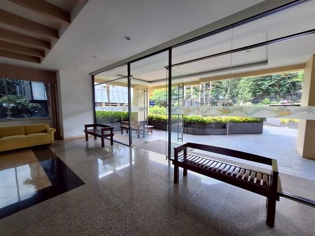 Selling quality Sriracha Bay View condos in the heart of Sriracha city, a vibrant community area.