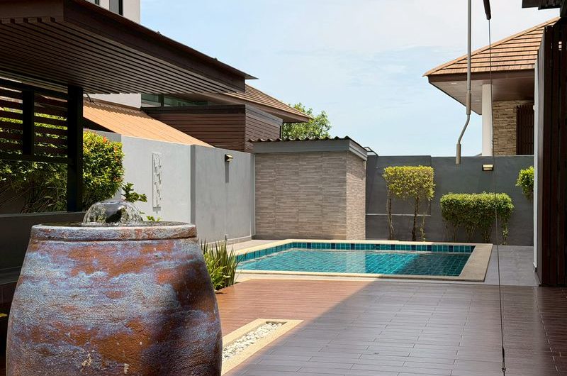 ขายบ้านเดี่ยวบางแสน ชลบุรี สไตล์Modern Tropica โครงการหรูนคราทรัพย์
