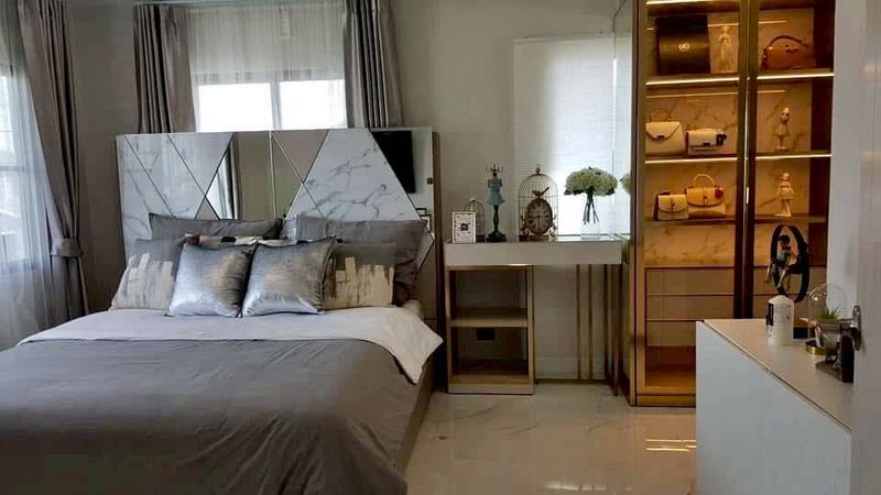 ขาย ให้เช่าบ้านเดี่ยว โครงการหรู หมู่บ้านแกรนด์วัลเลย์ บางแสน หนองมน ชลบุรี