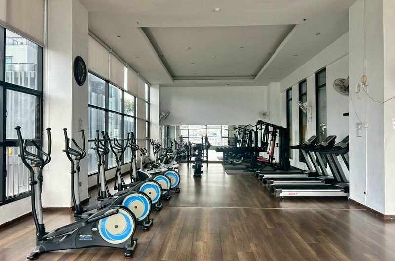 Ready-to-move-in condo for sale, Ladda Condo Ville, Sriracha. Attractive price!