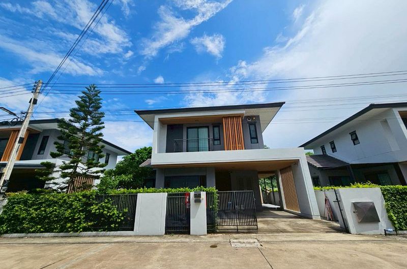 ขาย ให้เช่าบ้านสวยคุณภาพ โครงการ เดอ พอช แกรนด์ ศรีราชา พร้อมเข้าอยู่