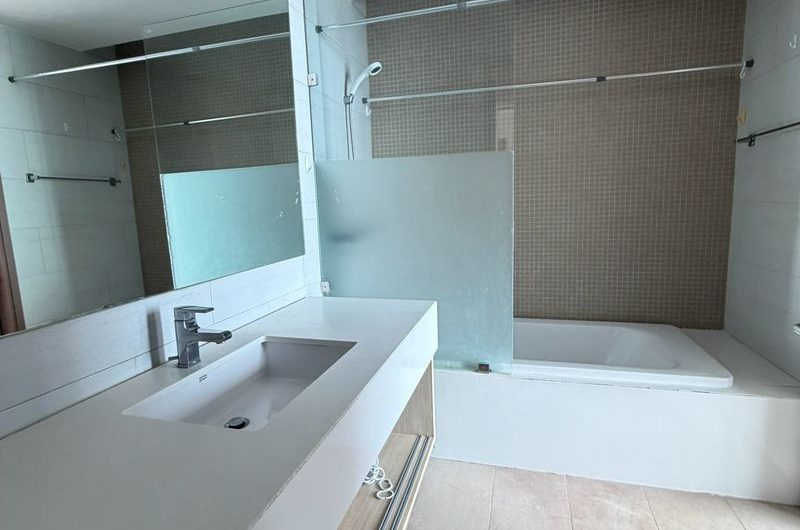 คอนโดหรูติดทะเล Marina Bayfront ศรีราชา เหมาะอยู่อาศัยและลงทุน