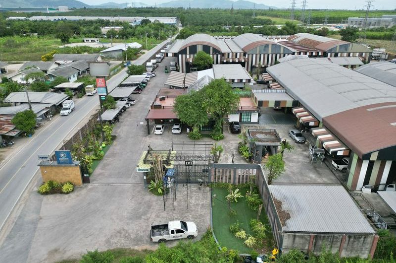ขายที่ดินพร้อมสิ่งปลูกสร้าง ทำเลบ้านบึง ใกล้นิคมอุตสาหกรรม โซน EEC