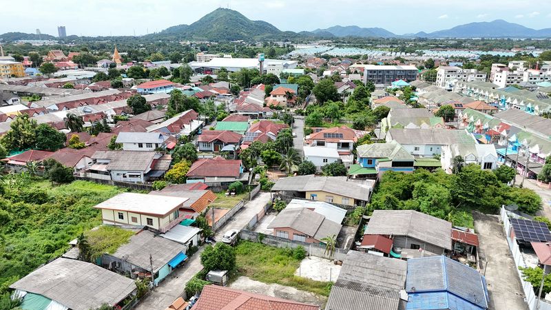 ขายที่ดินแปลงสวย ทำเลดี ศรีราชา–หนองค้อ 10 รูปแปลงสี่เหลี่ยมผืนผ้า