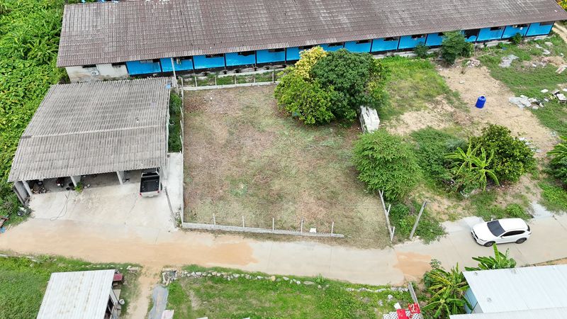 ขายที่ดินทำเลศรีราชา-หนองขาม แปลงสวย ทำเลดี ทรงสี่เหลี่ยม