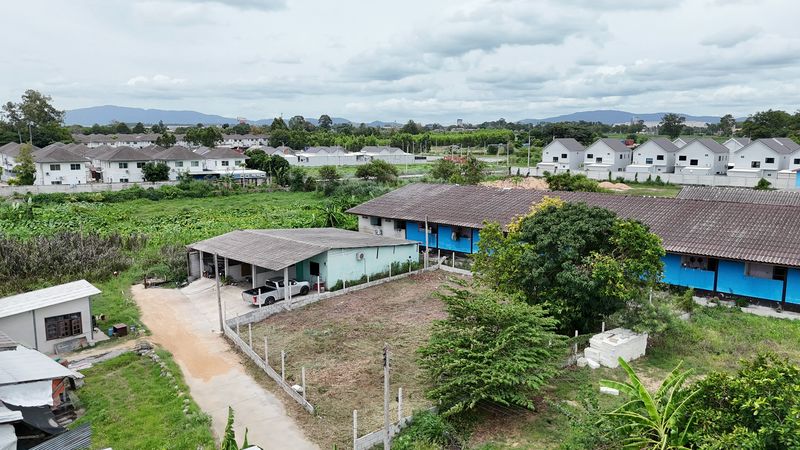 ขายที่ดินทำเลศรีราชา-หนองขาม แปลงสวย ทำเลดี ทรงสี่เหลี่ยม