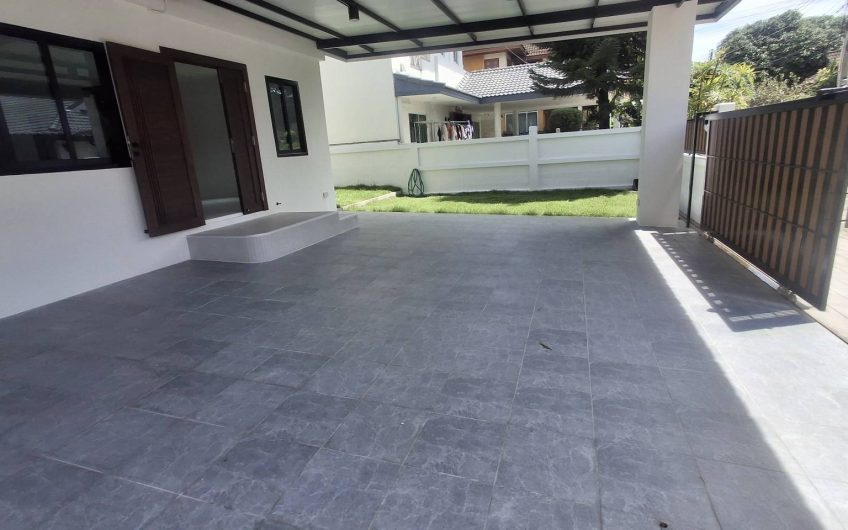 ขายบ้านเดี่ยวสวย รีโนเวทใหม่ หมู่บ้านสุขกมล ศรีราชา ชลบุรี