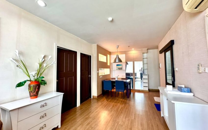 Urgent Rental! Ladda Condo View Sriracha beautiful unit, great value.