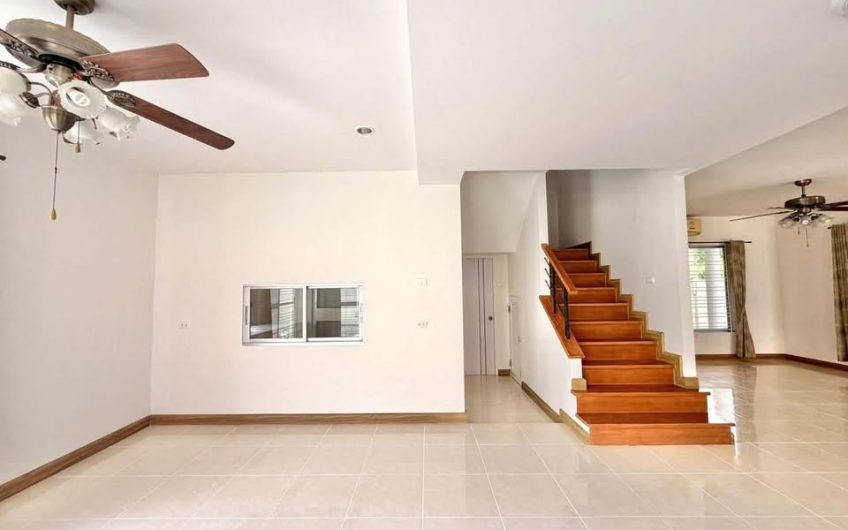 Newly renovated 2-story detached house for sale  Baan Suan View Khao Project, Huai Kapi, Chonburi.