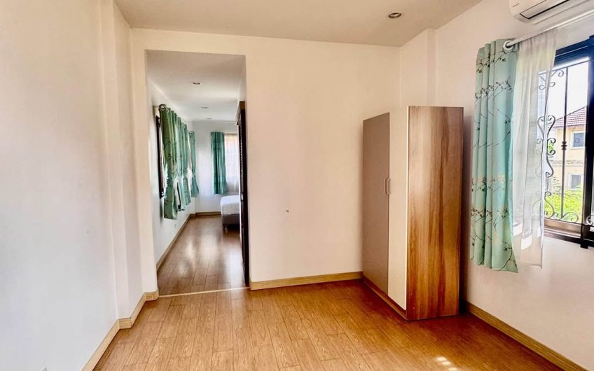 Detached house for rent in Amporn Place Village, Na Phrao, Si Racha great location.