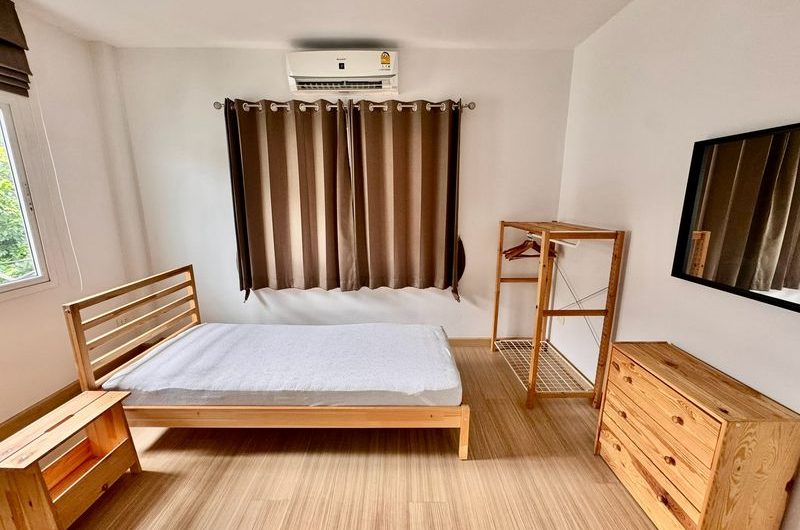 บ้านเดี่ยวให้เช่า ศรีราชา พร้อมเข้าอยู่ หมู่บ้านคันทรีโฮม เลค แอนด์ พาร์ค