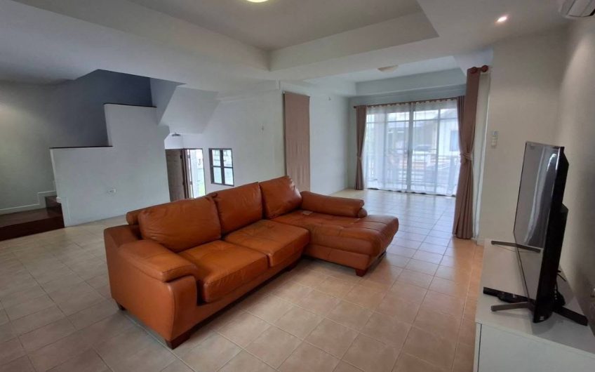 Detached house for sale in Si Racha, Country Home 1 Village-great location, well-designed layout, ideal for both living and investment.