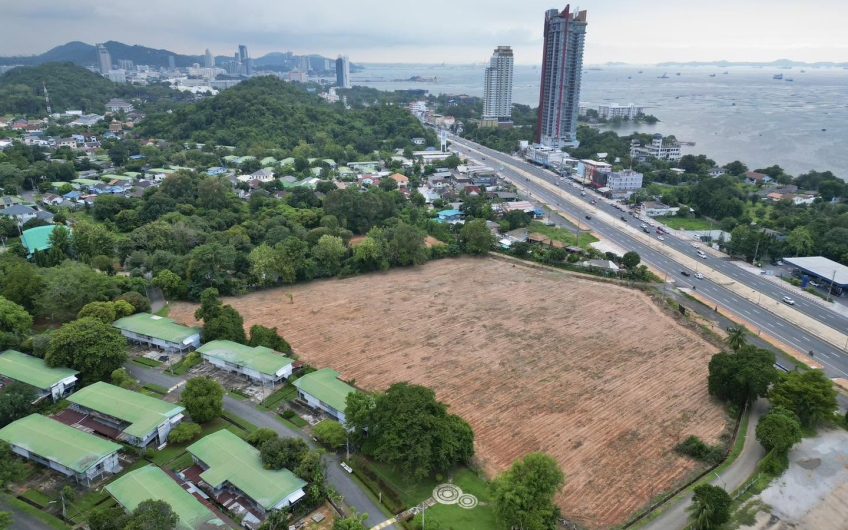 ขายที่ดินศรีราชา-บางพระ ติดถนนสุขุมวิท ทำเลเด่น ใกล้แหล่งชุมชนและทะเล